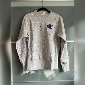 Champion Reverse Weave Branded Sweatshirt